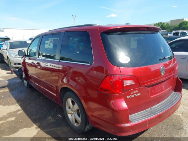 Photo 2 VIN: 2V4RW5DG7BR658455 - VOLKSWAGEN ROUTAN 