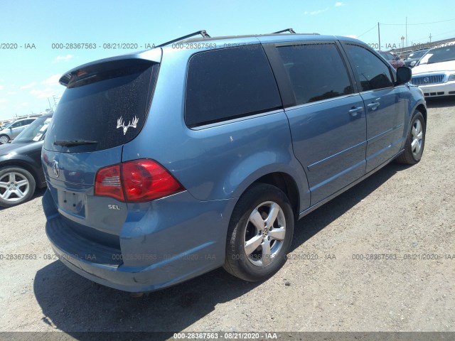 Photo 3 VIN: 2V4RW5DG8BR750190 - VOLKSWAGEN ROUTAN 