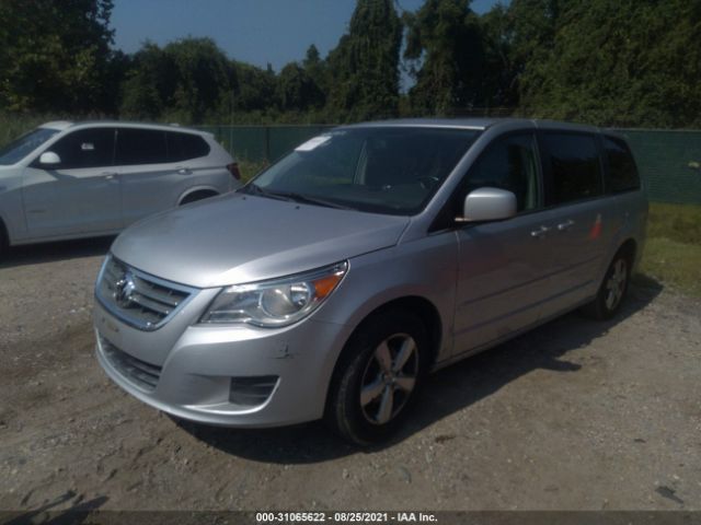 Photo 1 VIN: 2V4RW5DX0AR406660 - VOLKSWAGEN ROUTAN 