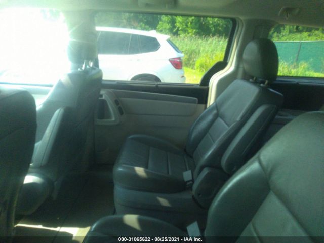 Photo 7 VIN: 2V4RW5DX0AR406660 - VOLKSWAGEN ROUTAN 