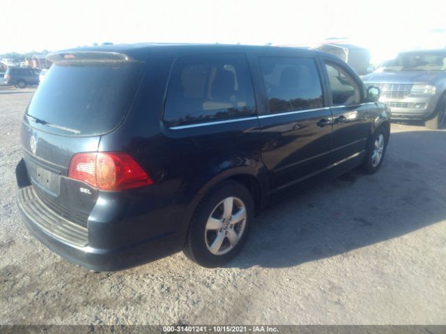 Photo 3 VIN: 2V4RW5DX1AR325246 - VOLKSWAGEN ROUTAN 