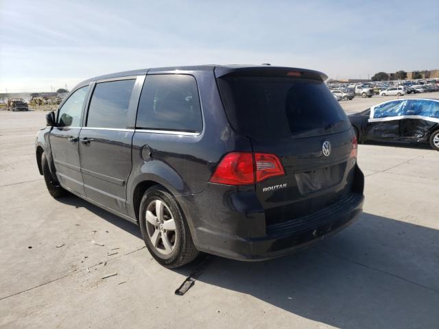 Photo 2 VIN: 2V4RW5DX1AR407025 - VOLKSWAGEN ROUTAN SEL 