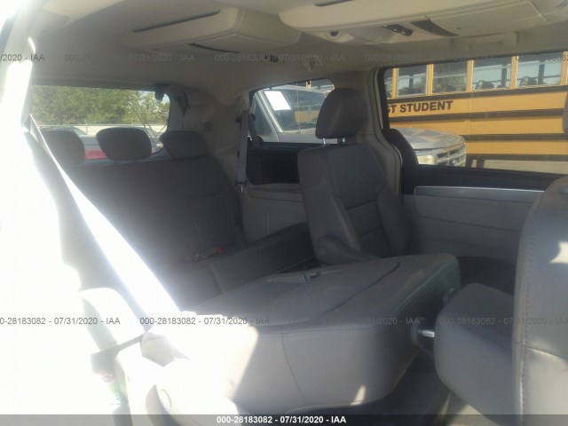 Photo 7 VIN: 2V4RW5DX2AR294587 - VOLKSWAGEN ROUTAN 