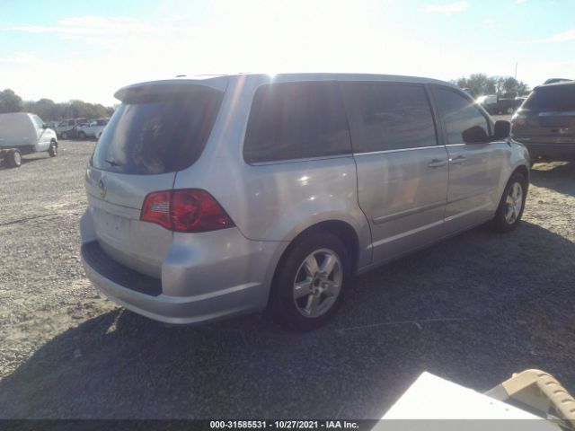 Photo 3 VIN: 2V4RW5DX3AR393192 - VOLKSWAGEN ROUTAN 