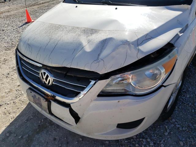 Photo 8 VIN: 2V4RW5DX5AR280196 - VOLKSWAGEN ROUTAN SEL 