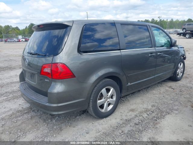 Photo 3 VIN: 2V4RW5DX5AR295877 - VOLKSWAGEN ROUTAN 