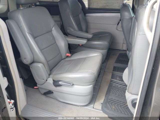 Photo 7 VIN: 2V4RW5DX5AR295877 - VOLKSWAGEN ROUTAN 