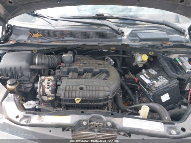 Photo 9 VIN: 2V4RW5DX5AR295877 - VOLKSWAGEN ROUTAN 