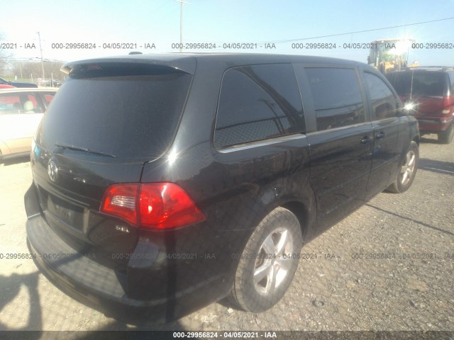 Photo 3 VIN: 2V4RW5DX6AR245831 - VOLKSWAGEN ROUTAN 