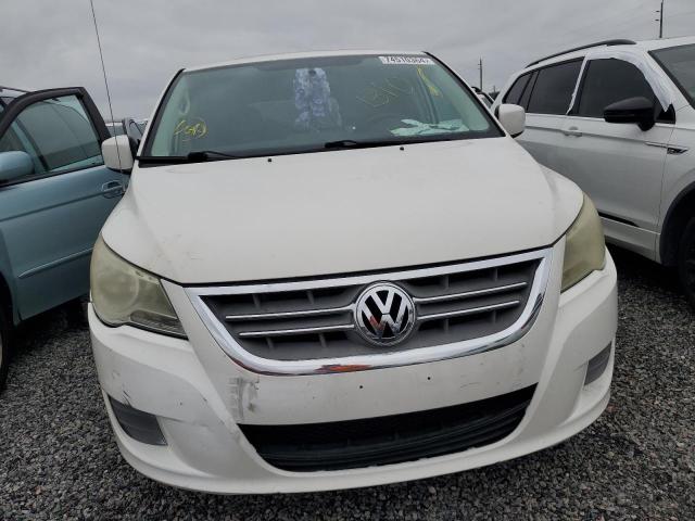 Photo 4 VIN: 2V4RW5DX6AR322729 - VOLKSWAGEN ROUTAN SEL 