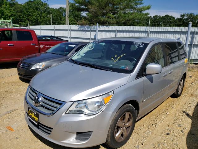 Photo 1 VIN: 2V4RW5DX6AR324920 - VOLKSWAGEN ROUTAN SEL 