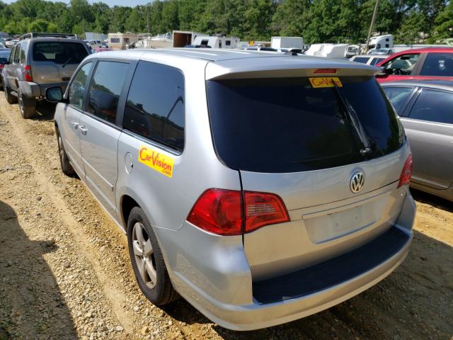 Photo 2 VIN: 2V4RW5DX6AR324920 - VOLKSWAGEN ROUTAN SEL 