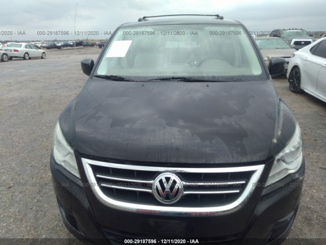 Photo 5 VIN: 2V4RW5DX7AR388285 - VOLKSWAGEN ROUTAN 