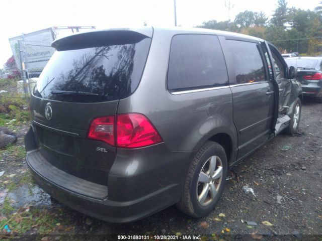 Photo 3 VIN: 2V4RW5DX7AR424296 - VOLKSWAGEN ROUTAN 