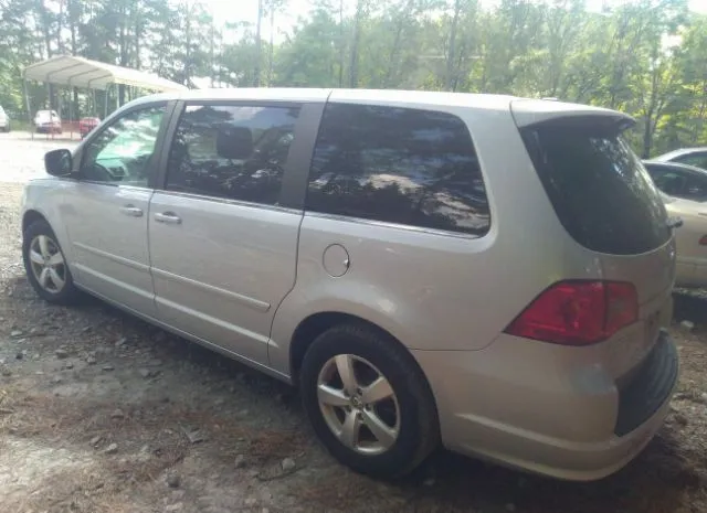 Photo 2 VIN: 2V4RW5DX9AR306136 - VOLKSWAGEN ROUTAN 