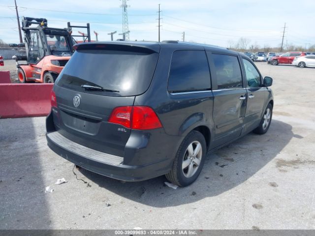 Photo 3 VIN: 2V4RW6DG1BR805293 - VOLKSWAGEN ROUTAN 