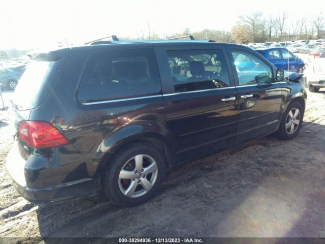 Photo 3 VIN: 2V4RW6DG2BR717014 - VOLKSWAGEN ROUTAN 