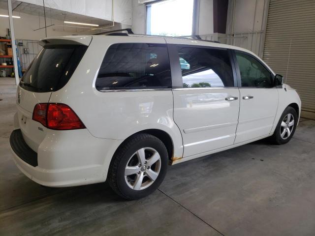 Photo 2 VIN: 2V4RW6DG6BR645752 - VOLKSWAGEN ROUTAN SEL 