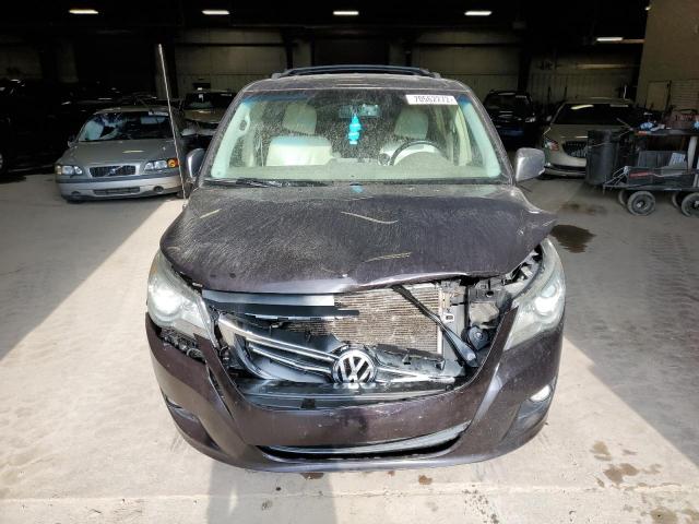 Photo 4 VIN: 2V4RW6DX1AR388255 - VOLKSWAGEN ROUTAN SEL 