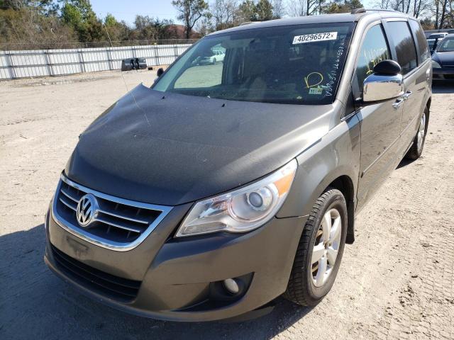 Photo 1 VIN: 2V4RW6DX4AR263007 - VOLKSWAGEN ROUTAN SEL 