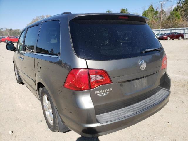 Photo 2 VIN: 2V4RW6DX4AR263007 - VOLKSWAGEN ROUTAN SEL 