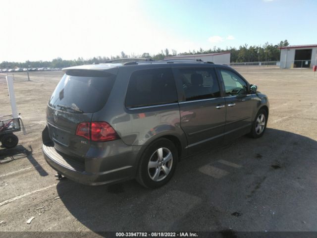 Photo 3 VIN: 2V4RW6DX7AR316590 - VOLKSWAGEN ROUTAN 