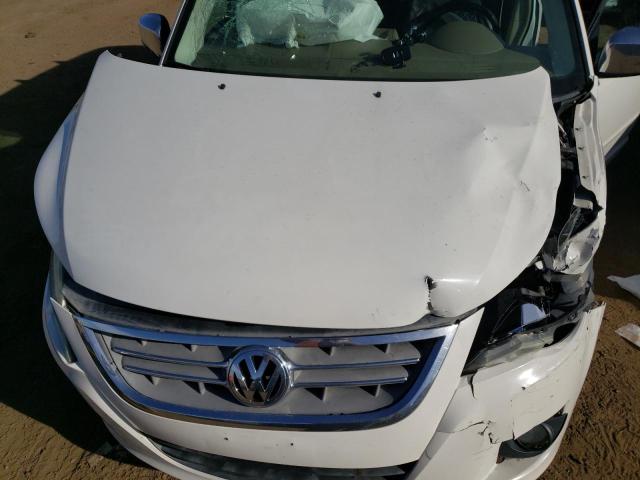 Photo 11 VIN: 2V4RW6DX9AR407506 - VOLKSWAGEN ROUTAN 