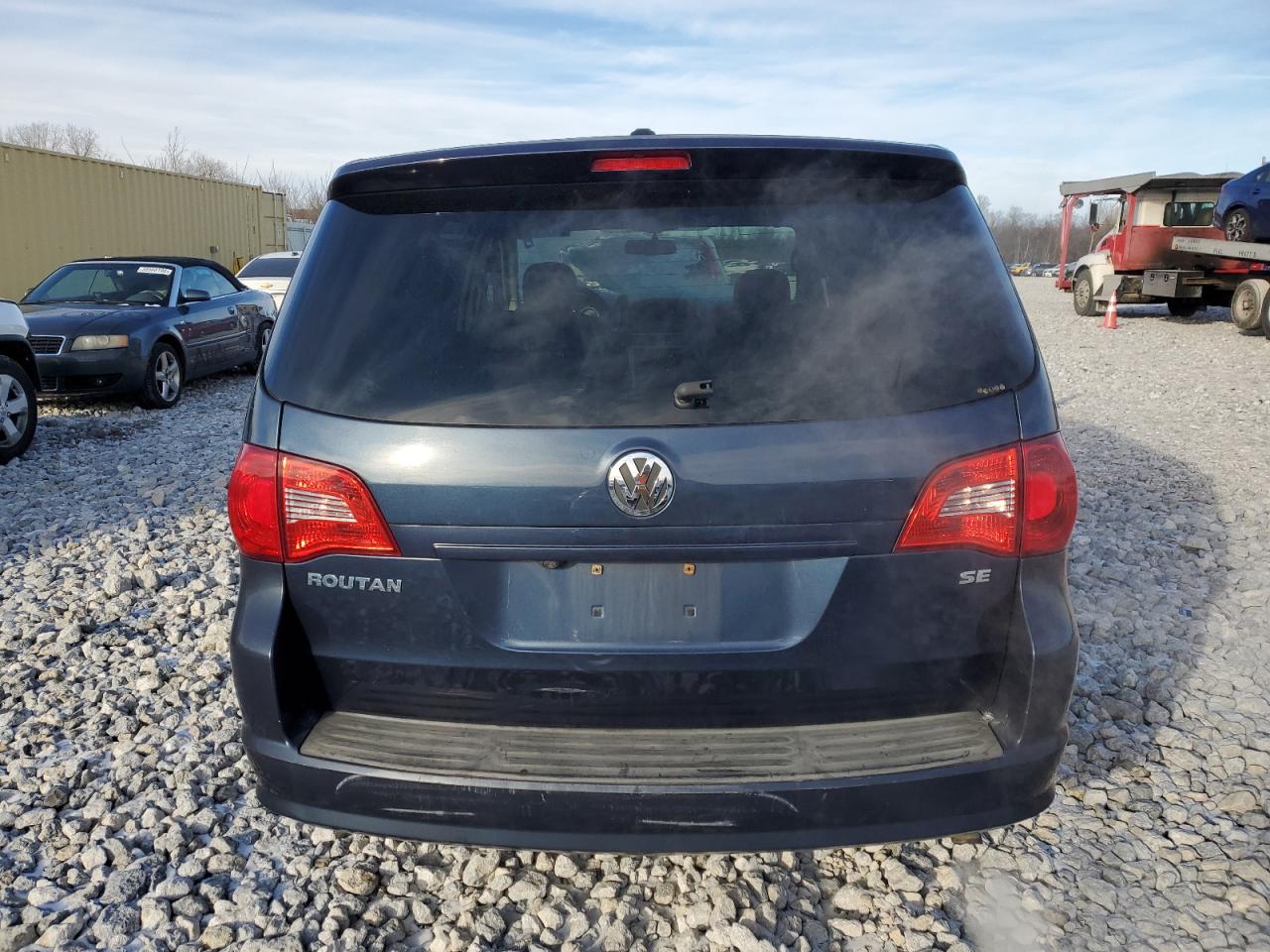 Photo 5 VIN: 2V8HW34109R586289 - VOLKSWAGEN ROUTAN 