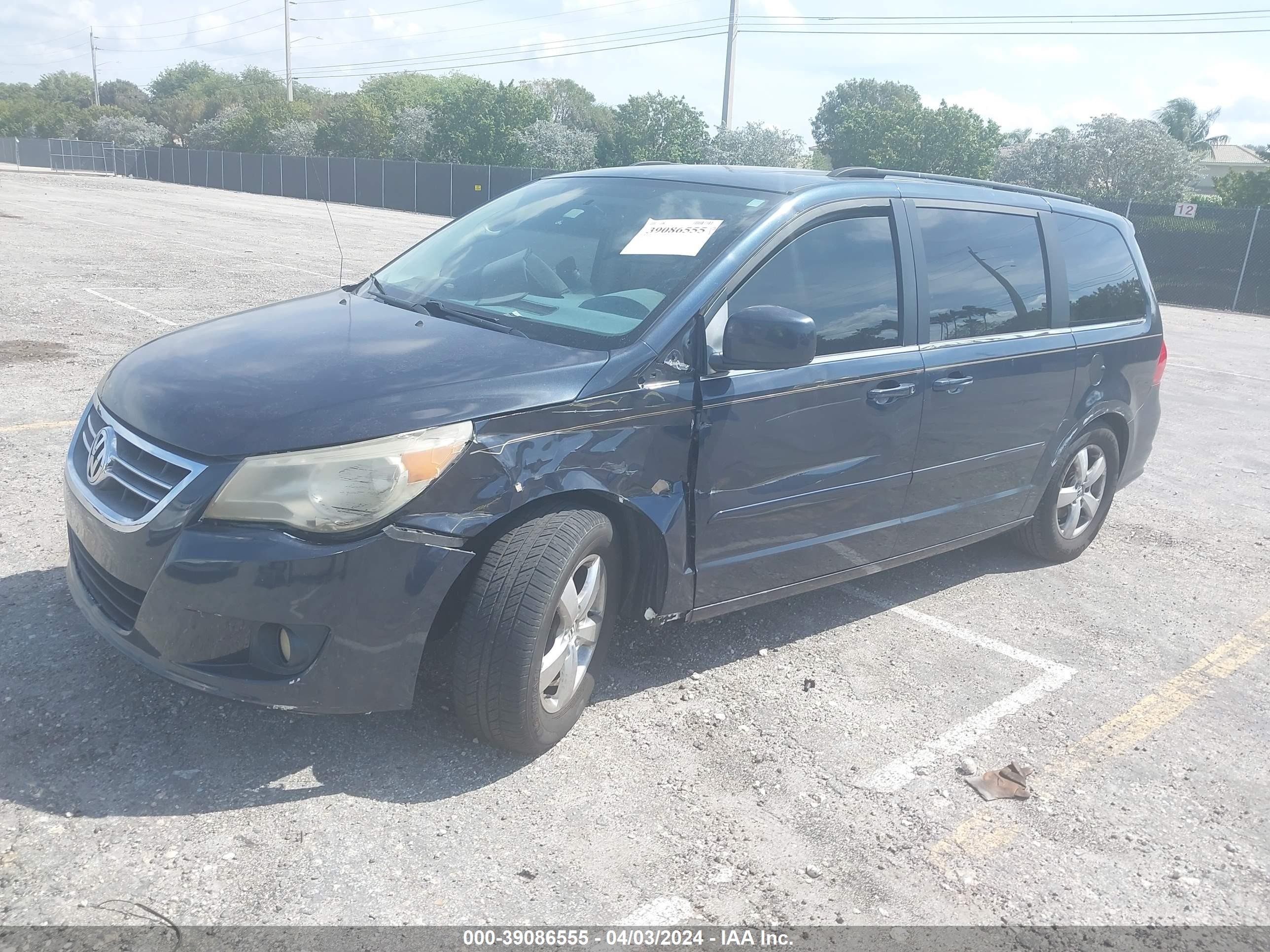 Photo 1 VIN: 2V8HW34149R578177 - VOLKSWAGEN ROUTAN 