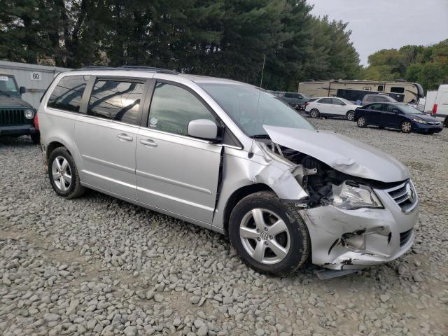 Photo 3 VIN: 2V8HW34149R598686 - VOLKSWAGEN ROUTAN SE 