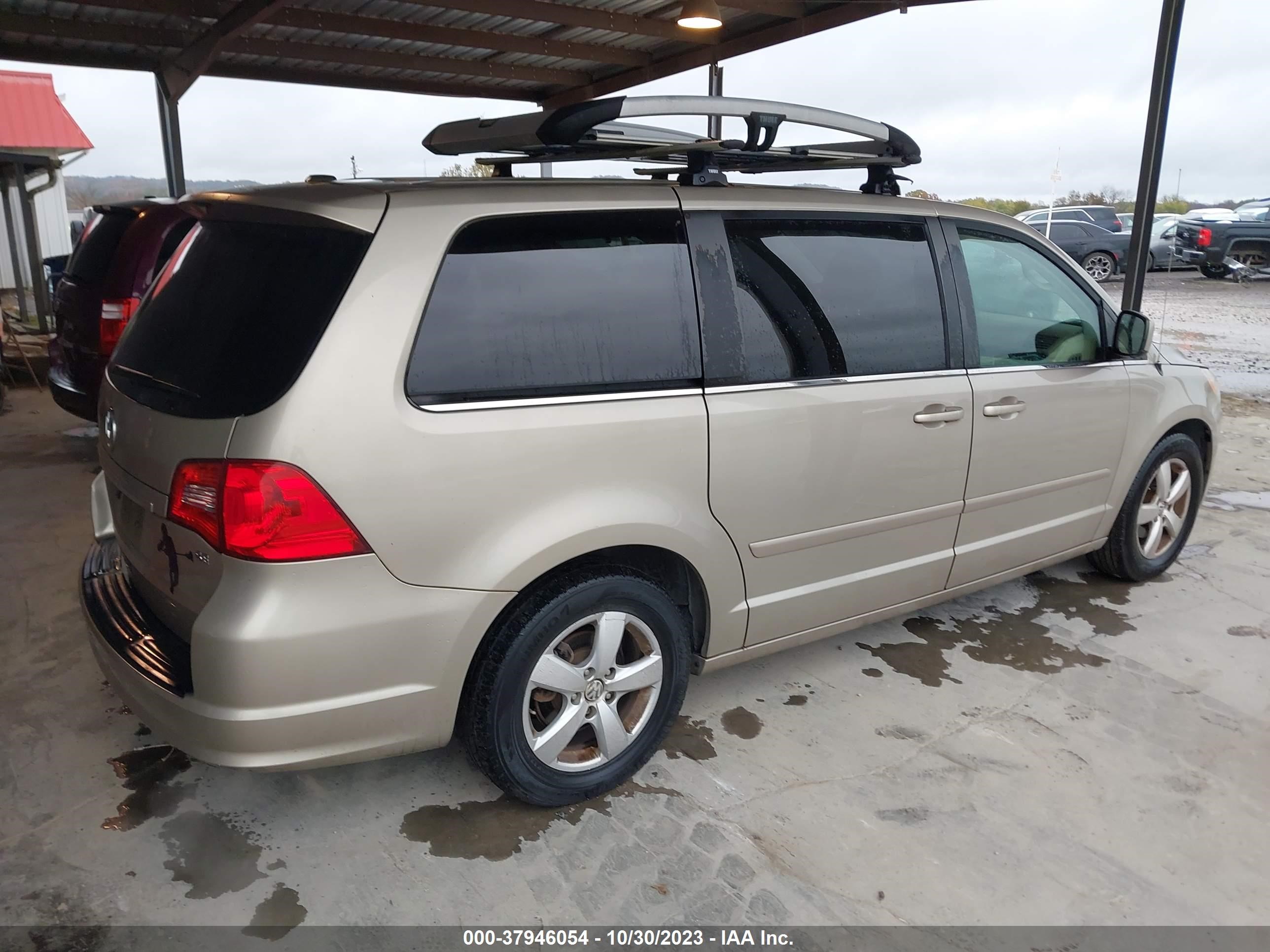 Photo 3 VIN: 2V8HW34169R578360 - VOLKSWAGEN ROUTAN 