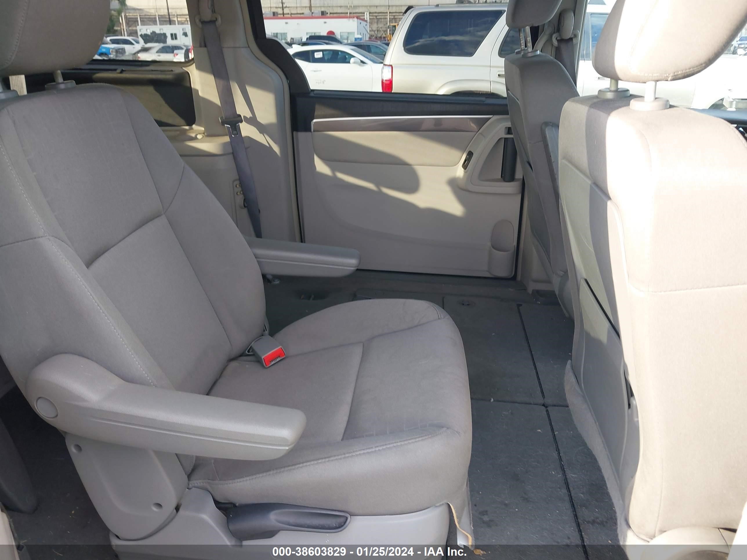 Photo 7 VIN: 2V8HW341X9R554465 - VOLKSWAGEN ROUTAN 