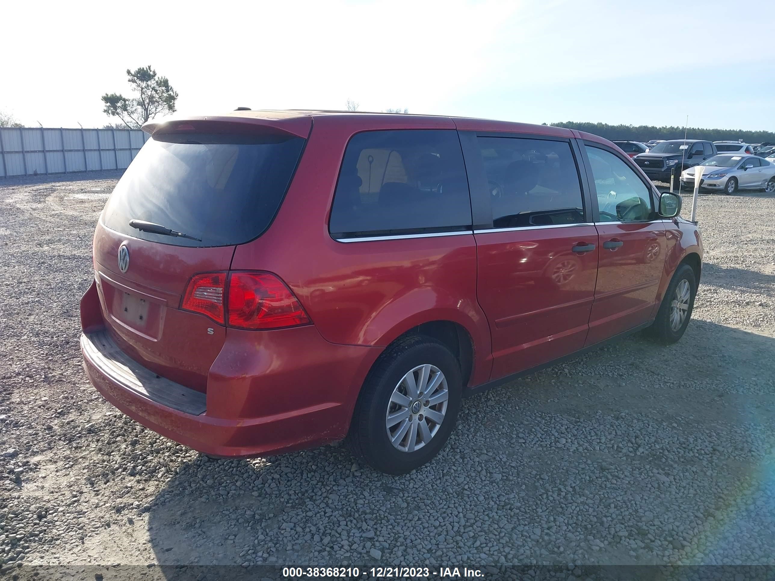 Photo 3 VIN: 2V8HW44199R559078 - VOLKSWAGEN ROUTAN 