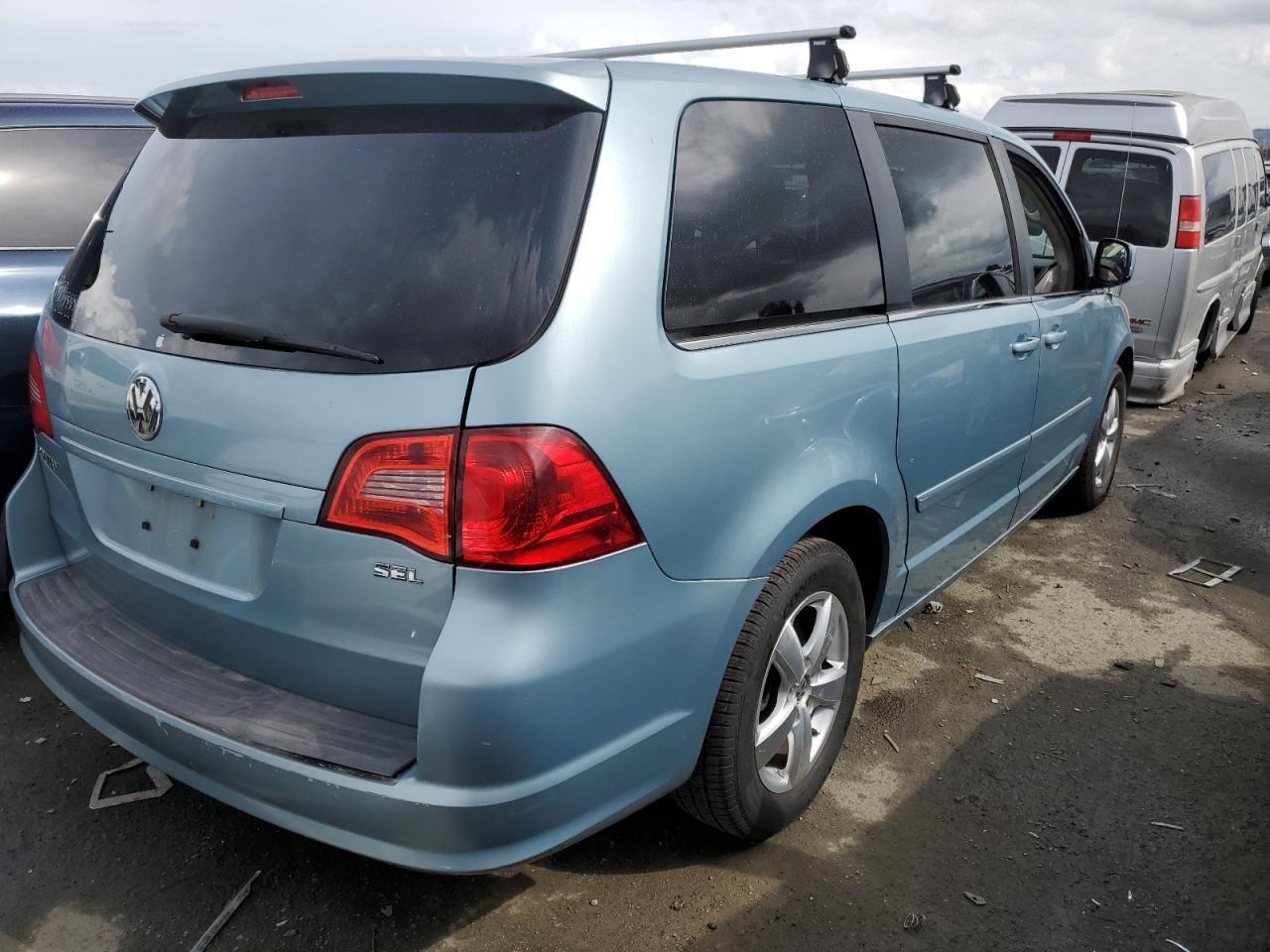 Photo 2 VIN: 2V8HW54X19R601480 - VOLKSWAGEN ROUTAN 