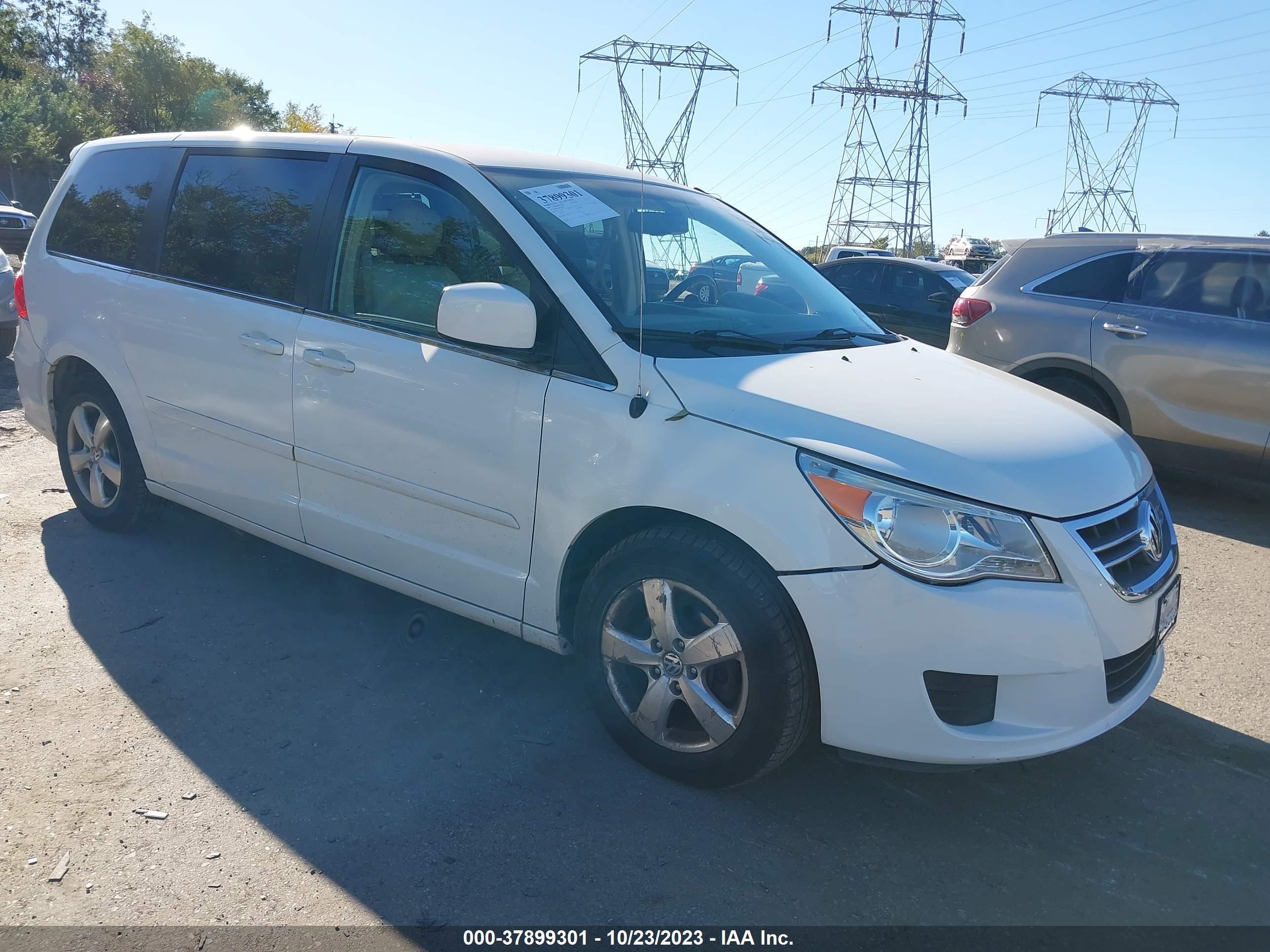 Photo 0 VIN: 2V8HW54X39R503387 - VOLKSWAGEN ROUTAN 