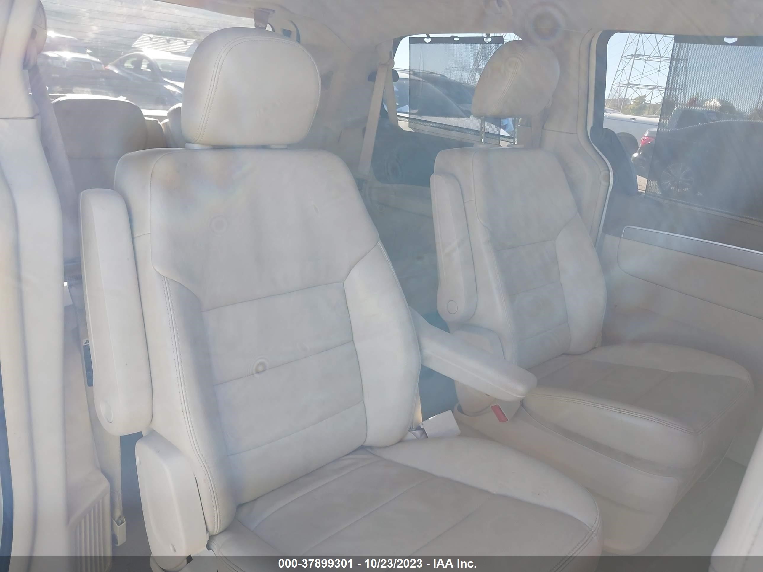 Photo 7 VIN: 2V8HW54X39R503387 - VOLKSWAGEN ROUTAN 