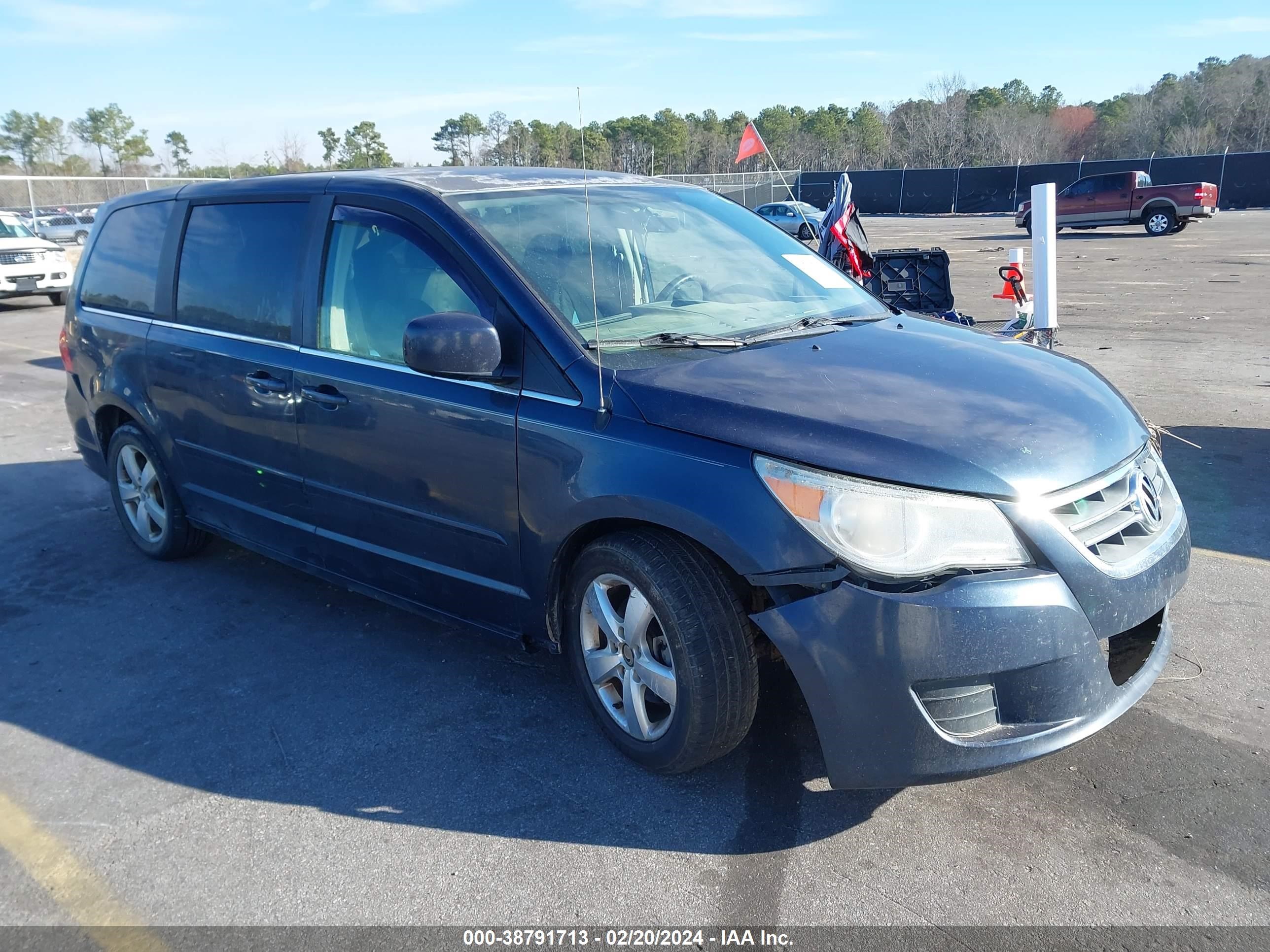 Photo 0 VIN: 2V8HW54X89R518239 - VOLKSWAGEN ROUTAN 