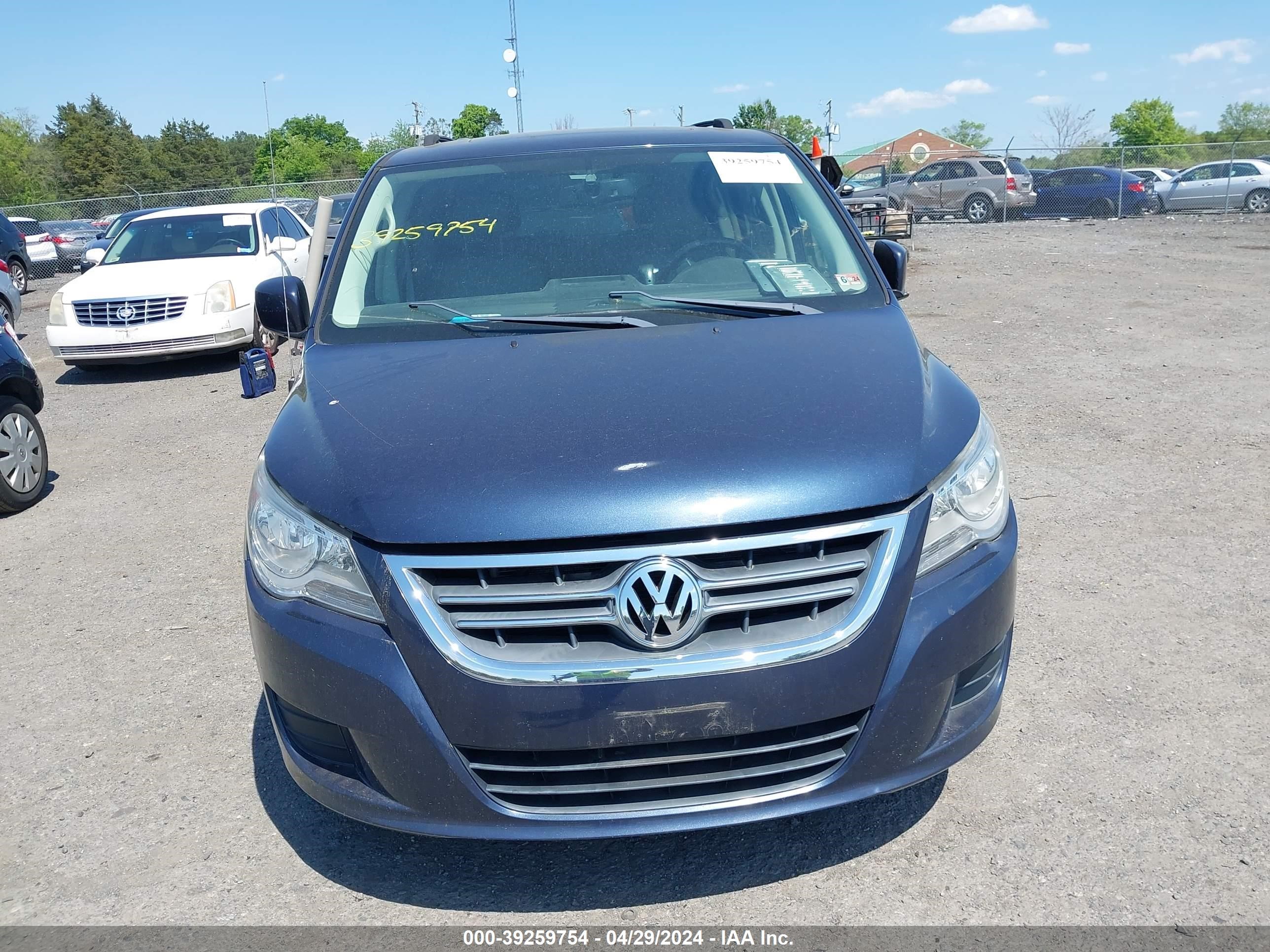 Photo 5 VIN: 2V8HW54X89R580238 - VOLKSWAGEN ROUTAN 