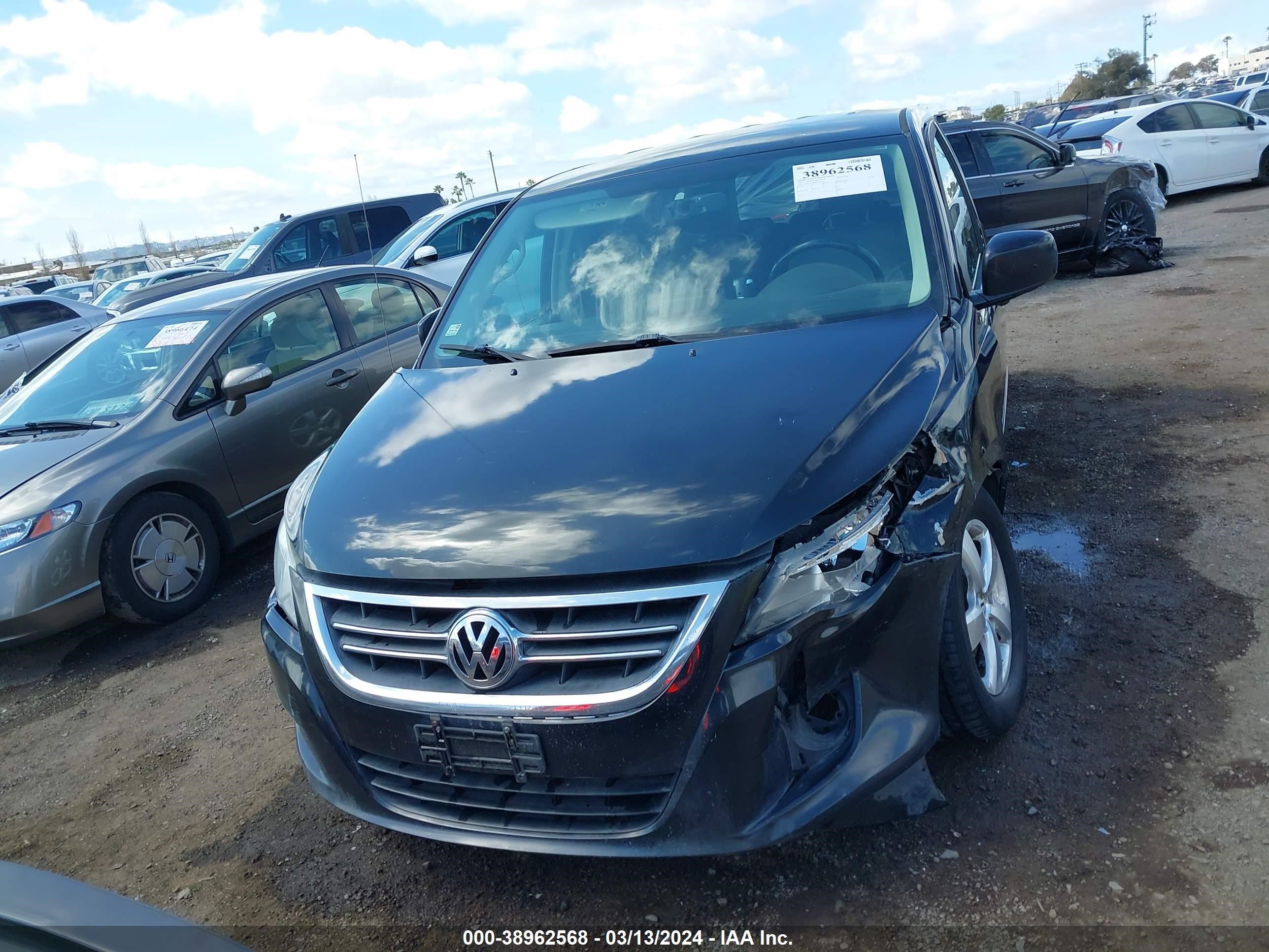 Photo 11 VIN: 2V8HW54X99R601534 - VOLKSWAGEN ROUTAN 