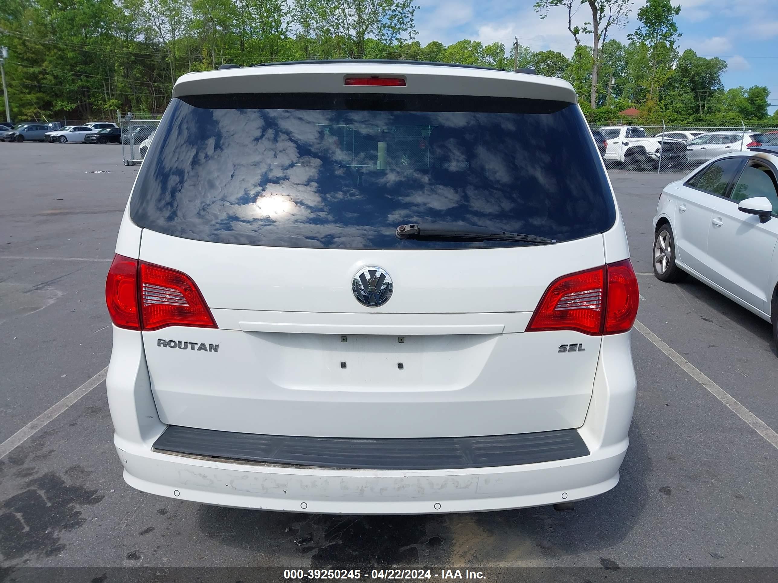 Photo 15 VIN: 2V8HW64X79R501776 - VOLKSWAGEN ROUTAN 