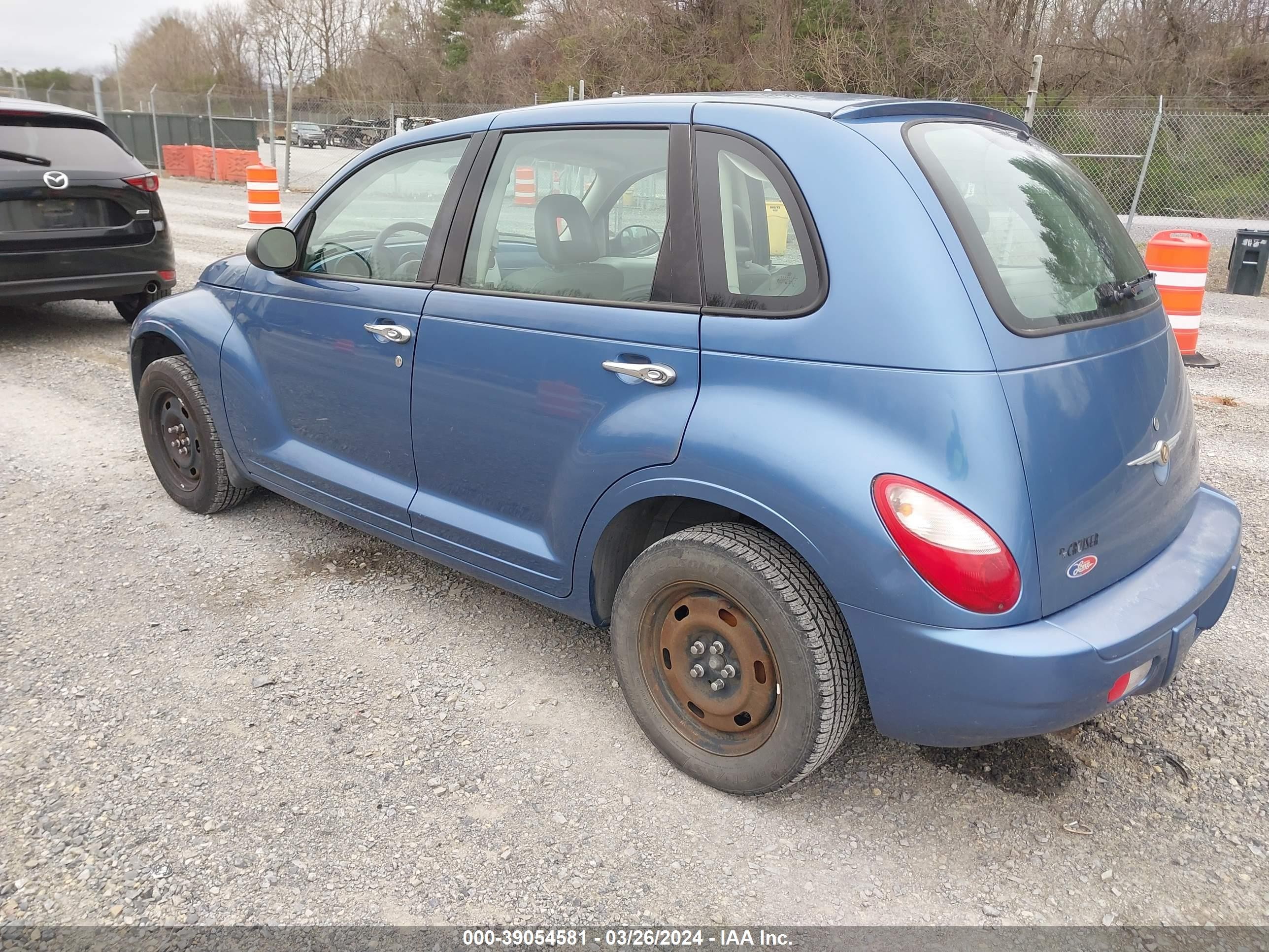 Photo 2 VIN: 3A4FY48B07T512865 - CHRYSLER PT CRUISER 