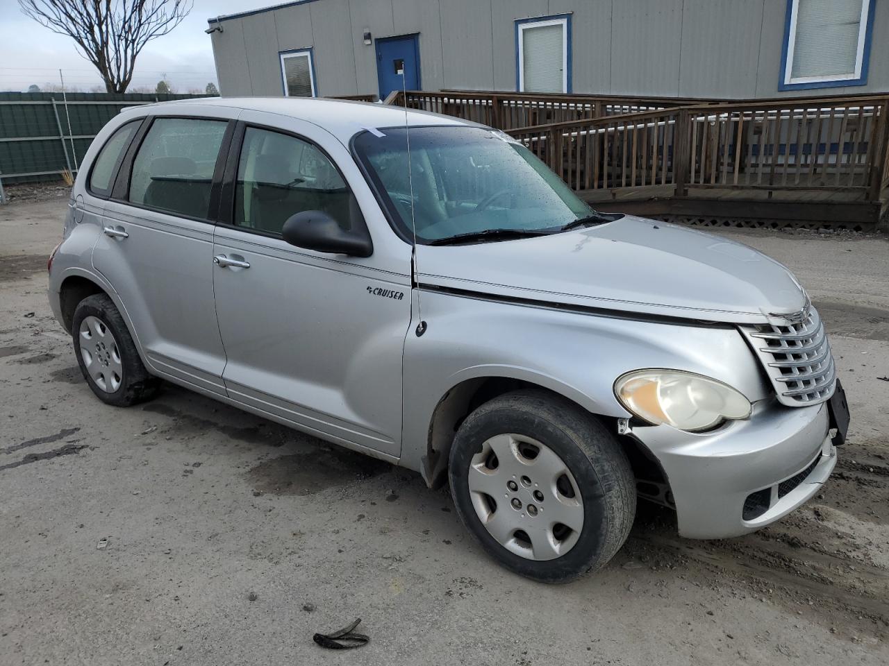 Photo 3 VIN: 3A4FY48B46T368901 - CHRYSLER PT CRUISER 