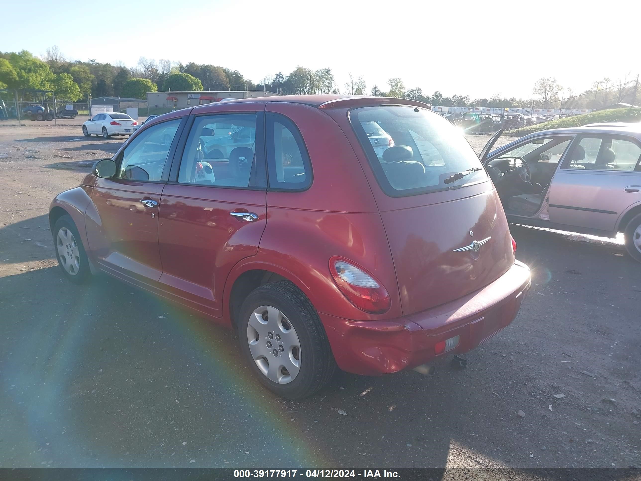 Photo 2 VIN: 3A4FY48B76T366575 - CHRYSLER PT CRUISER 