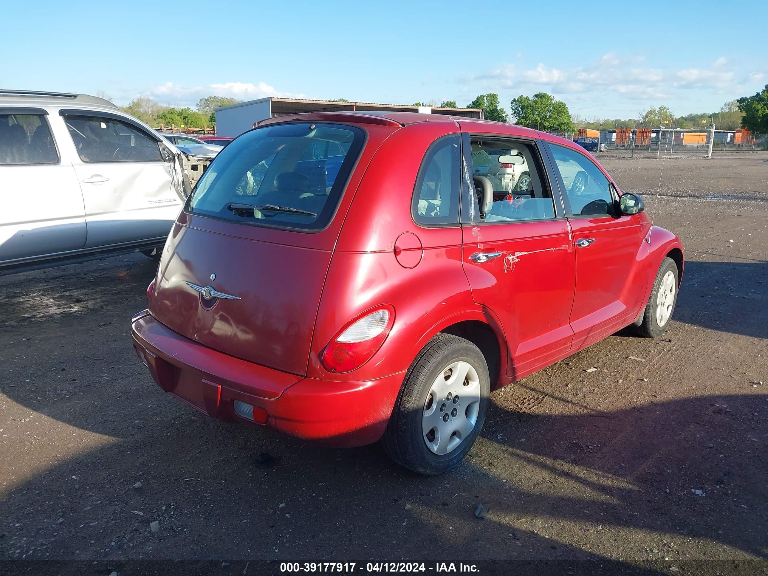 Photo 3 VIN: 3A4FY48B76T366575 - CHRYSLER PT CRUISER 