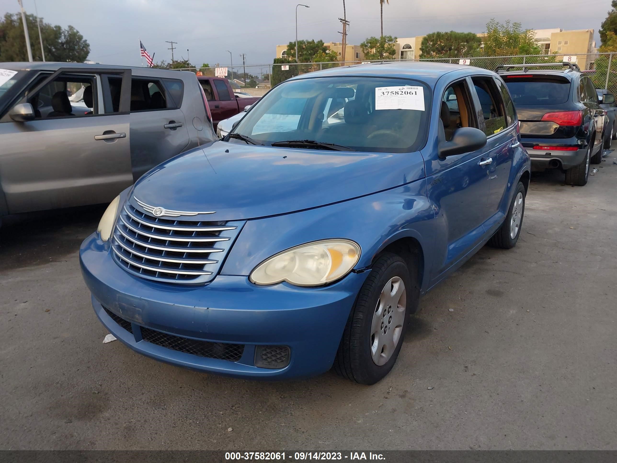 Photo 1 VIN: 3A4FY48B96T216581 - CHRYSLER PT CRUISER 