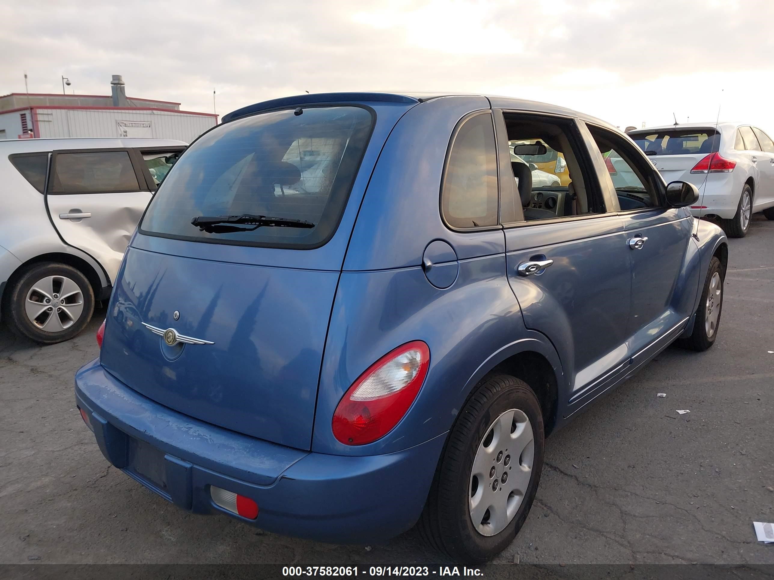 Photo 3 VIN: 3A4FY48B96T216581 - CHRYSLER PT CRUISER 