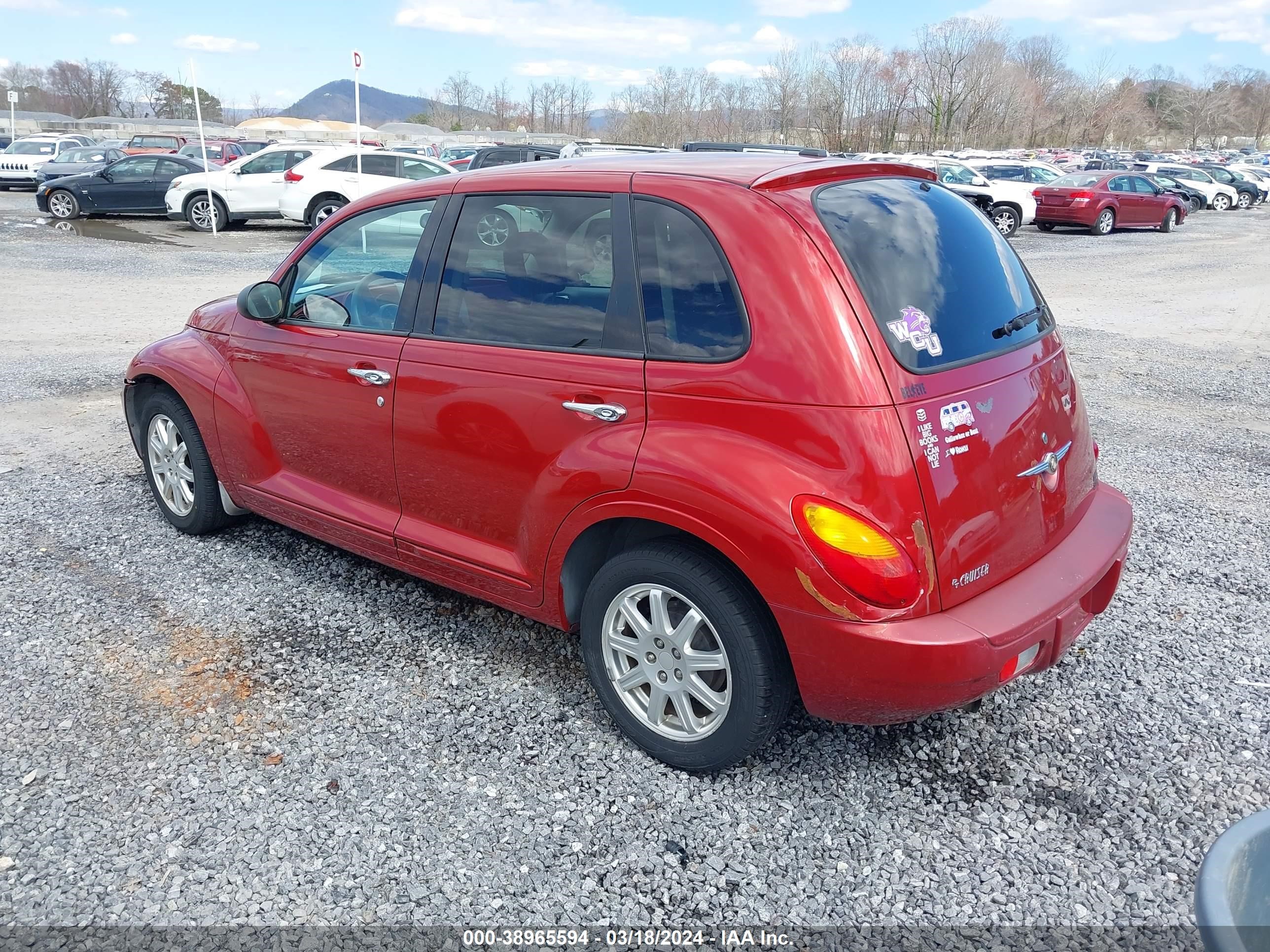 Photo 2 VIN: 3A4FY58B17T576919 - CHRYSLER PT CRUISER 