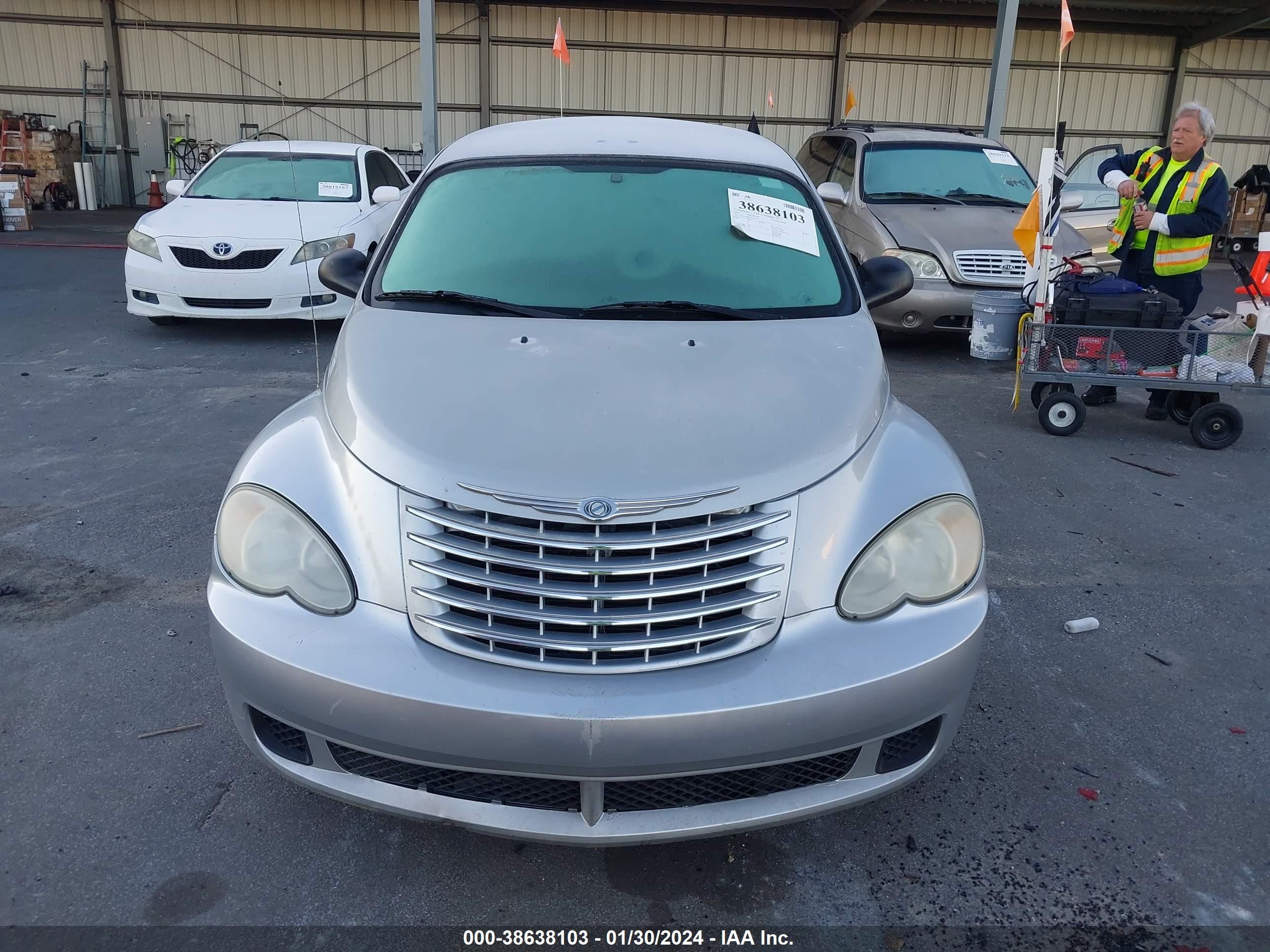 Photo 5 VIN: 3A4FY58B27T545596 - CHRYSLER PT CRUISER 