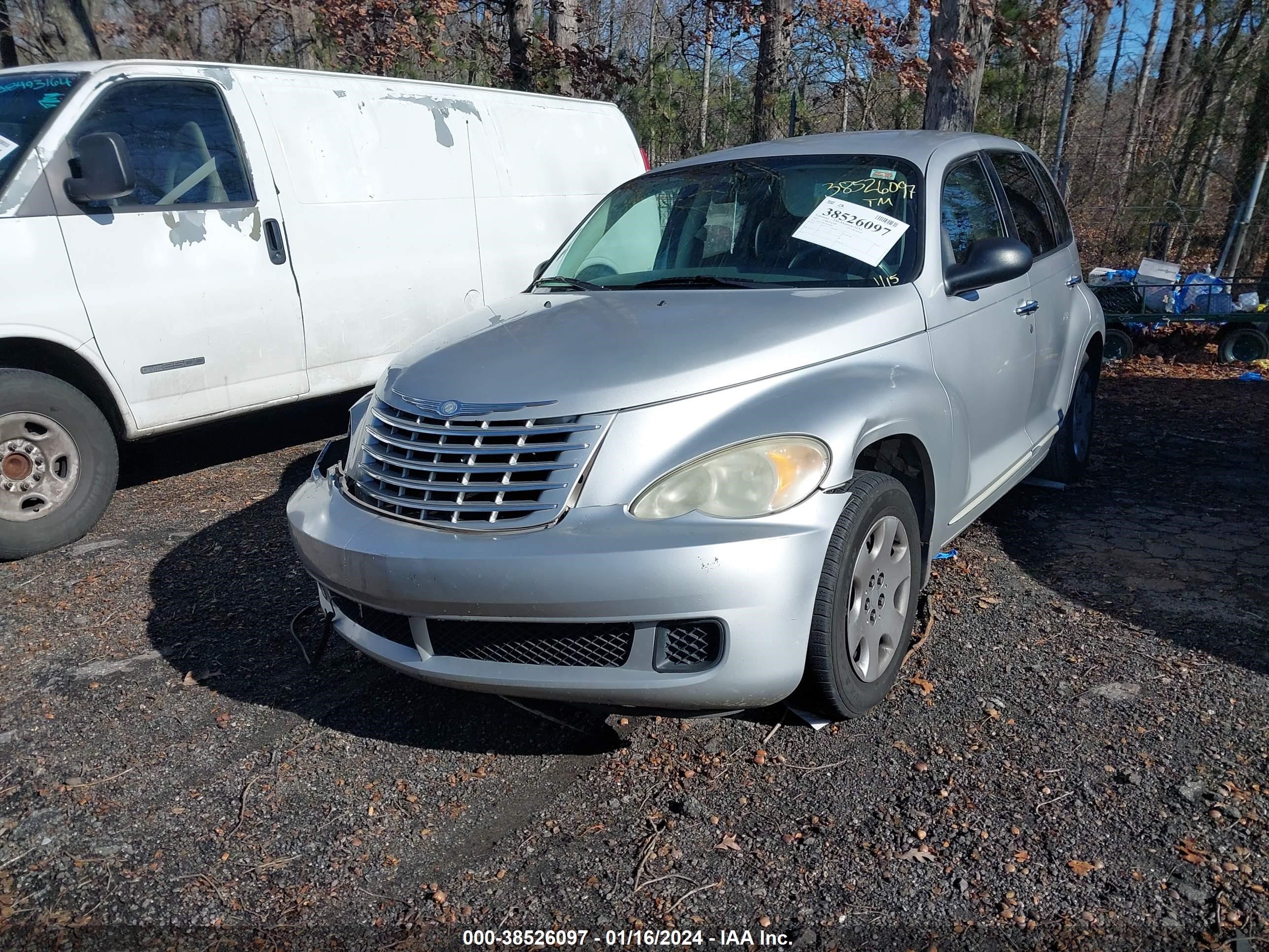 Photo 1 VIN: 3A4FY58B27T550460 - CHRYSLER PT CRUISER 