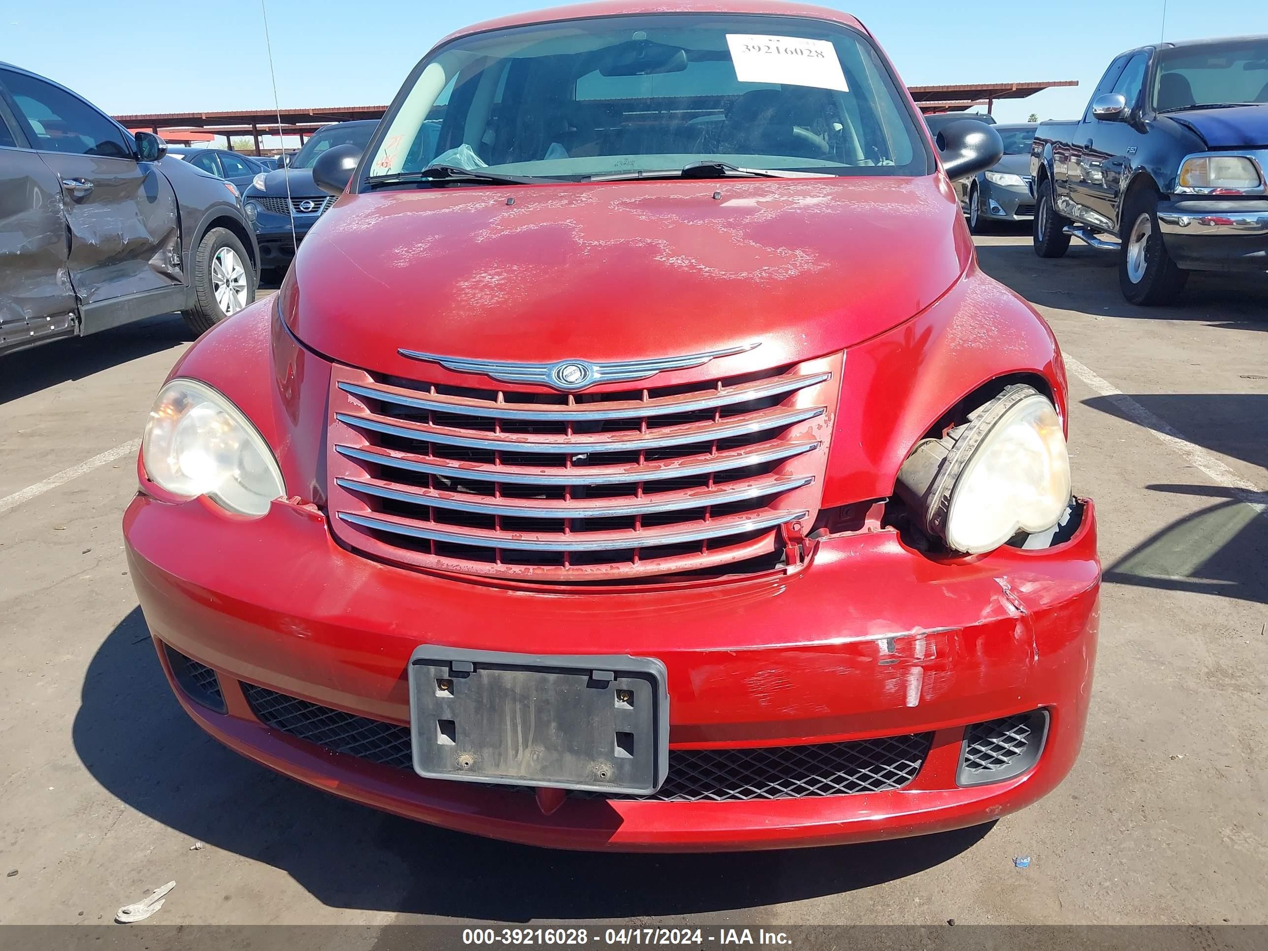 Photo 11 VIN: 3A4FY58B47T599661 - CHRYSLER PT CRUISER 